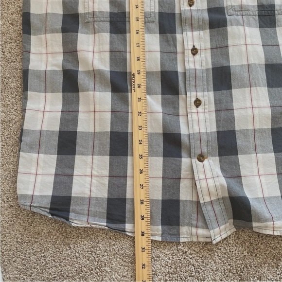 Carhartt Relaxed Fit Plaid Short Sleeve Button Down Shirt Size XL - Picture 8 of 8